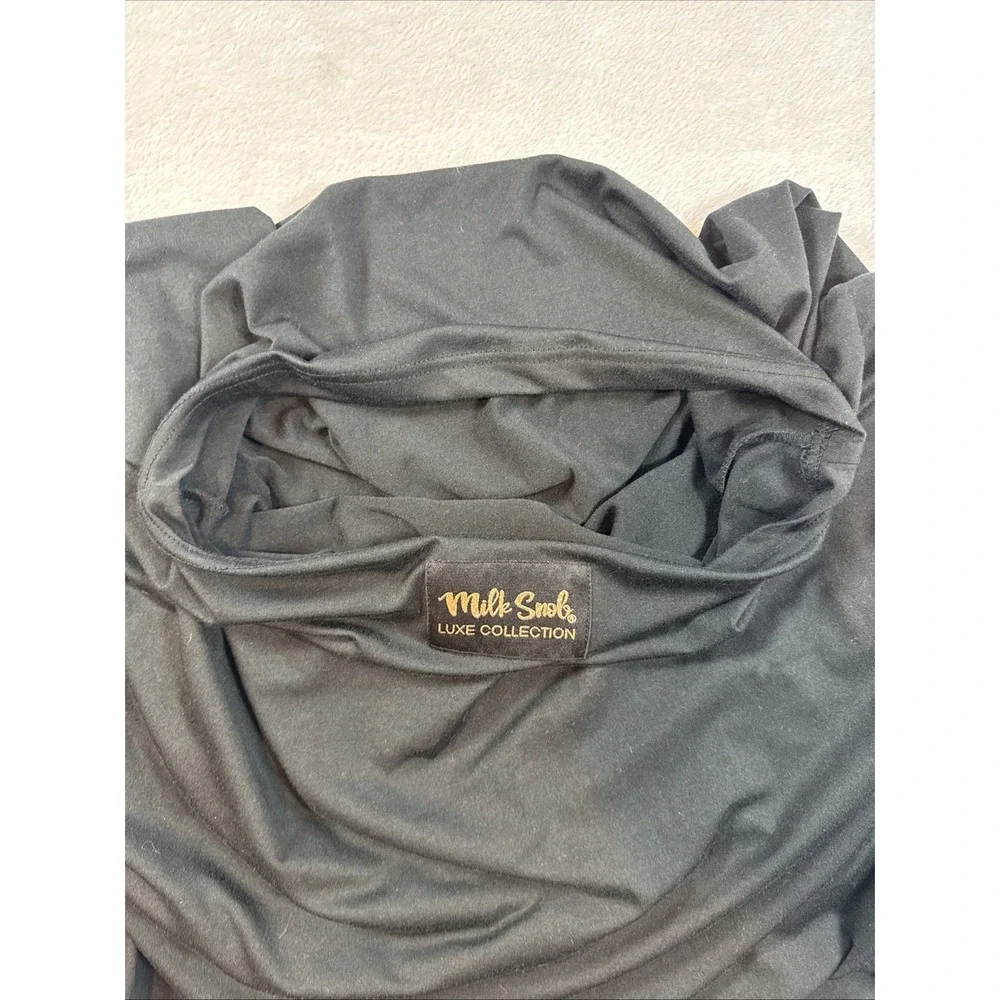 Milk Snob Nursing/Car‎ Seat Cover Black Gender Neutral Chic Classy